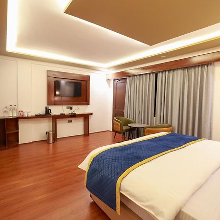 Hotel Chhutuk Heights Kargil Eksteriør billede
