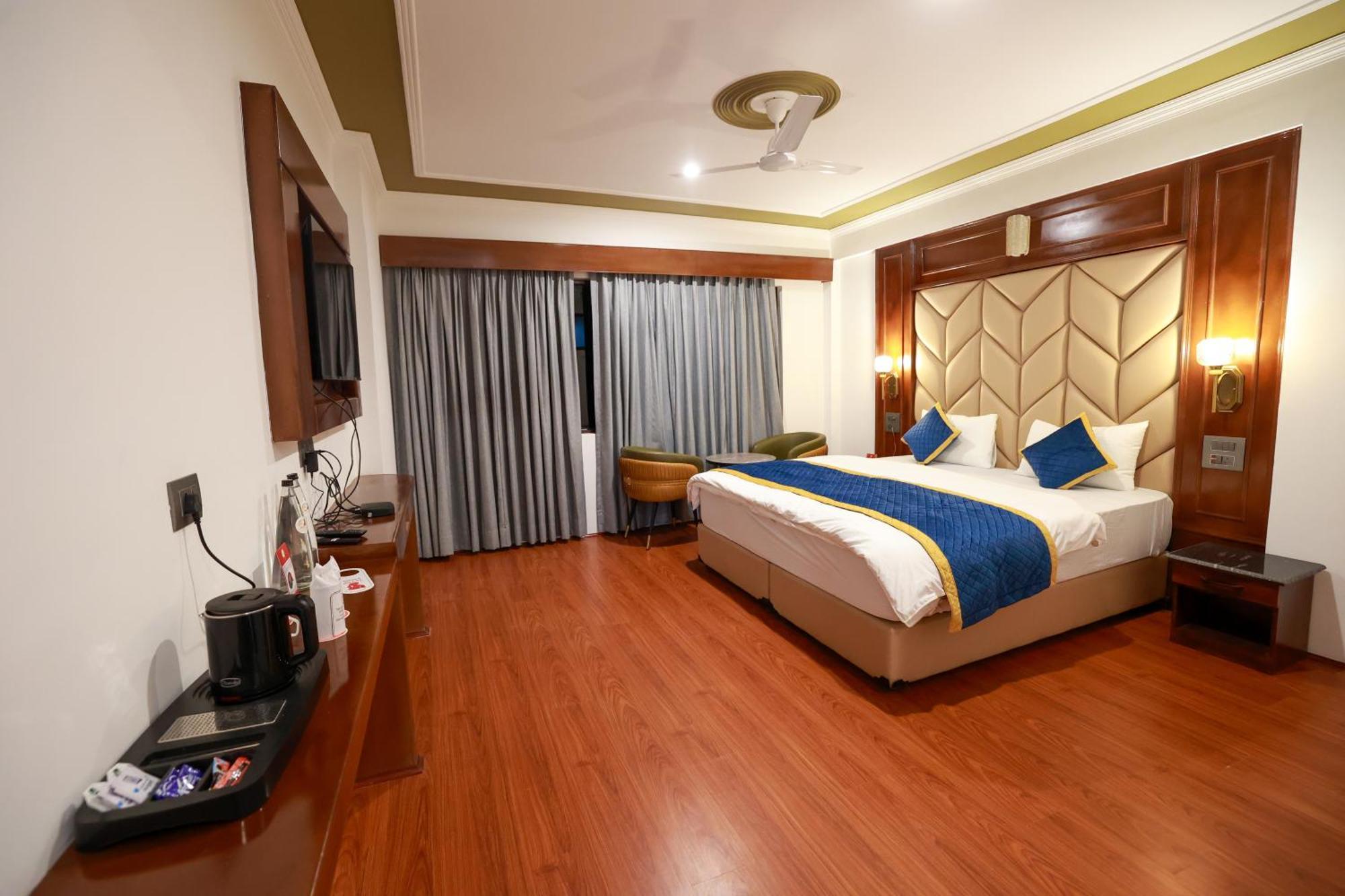 Hotel Chhutuk Heights Kargil Eksteriør billede